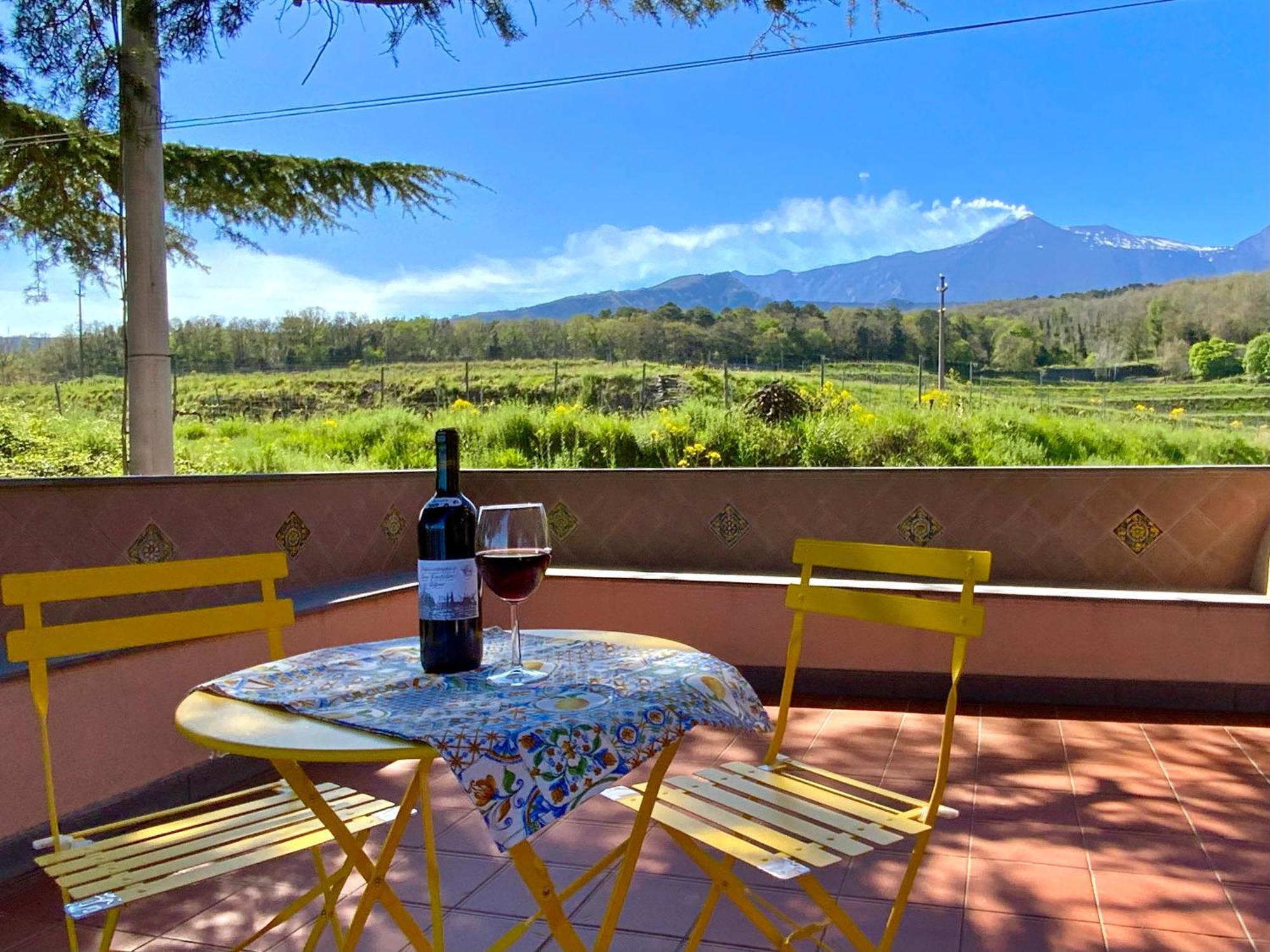 Tenuta Kiwi Dell'Etna ميلو المظهر الخارجي الصورة